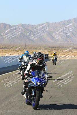 media/Apr-10-2022-SoCal Trackdays (Sun) [[f104b12566]]/Around the Pits/